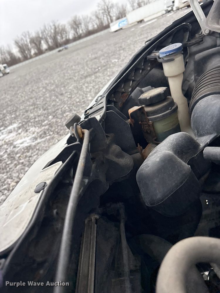 image for item YA1933 2016 Ford Transit 250 van