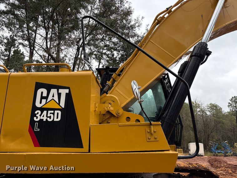 image for item 251231CONS 2010 Caterpillar 345D L excavator