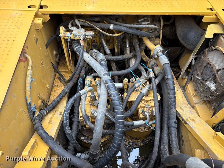 image for item 251231CONS 2010 Caterpillar 345D L excavator
