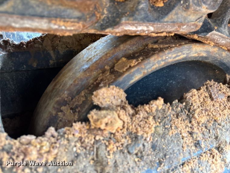 image for item 251231CONS 2010 Caterpillar 345D L excavator