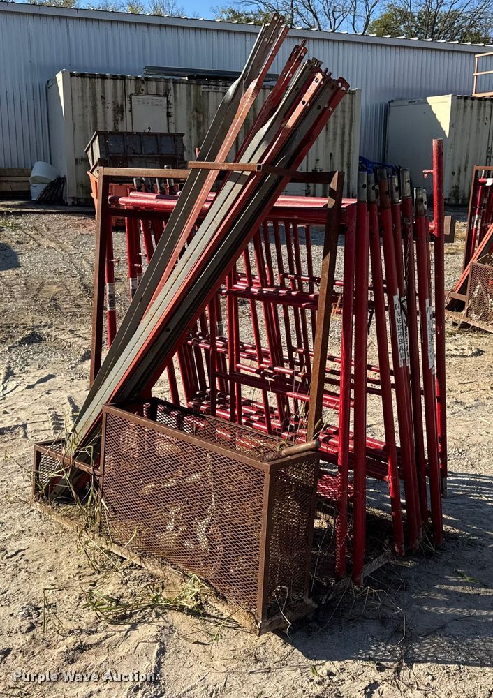 image for item DO2375 Universal Manufacturing scaffolding