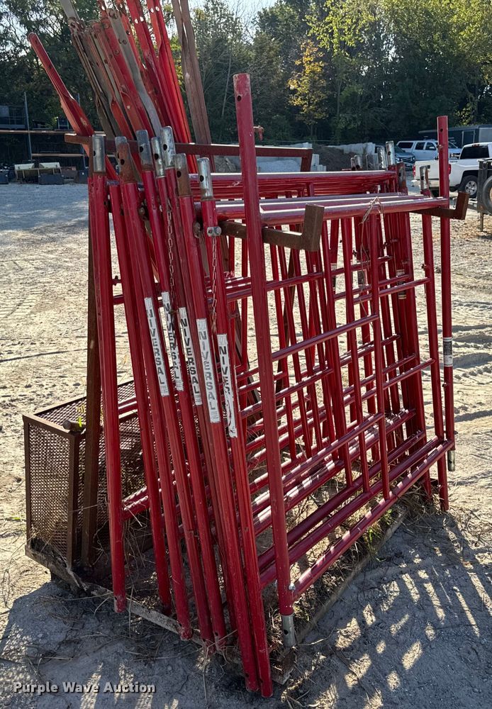 image for item DO2375 Universal Manufacturing scaffolding