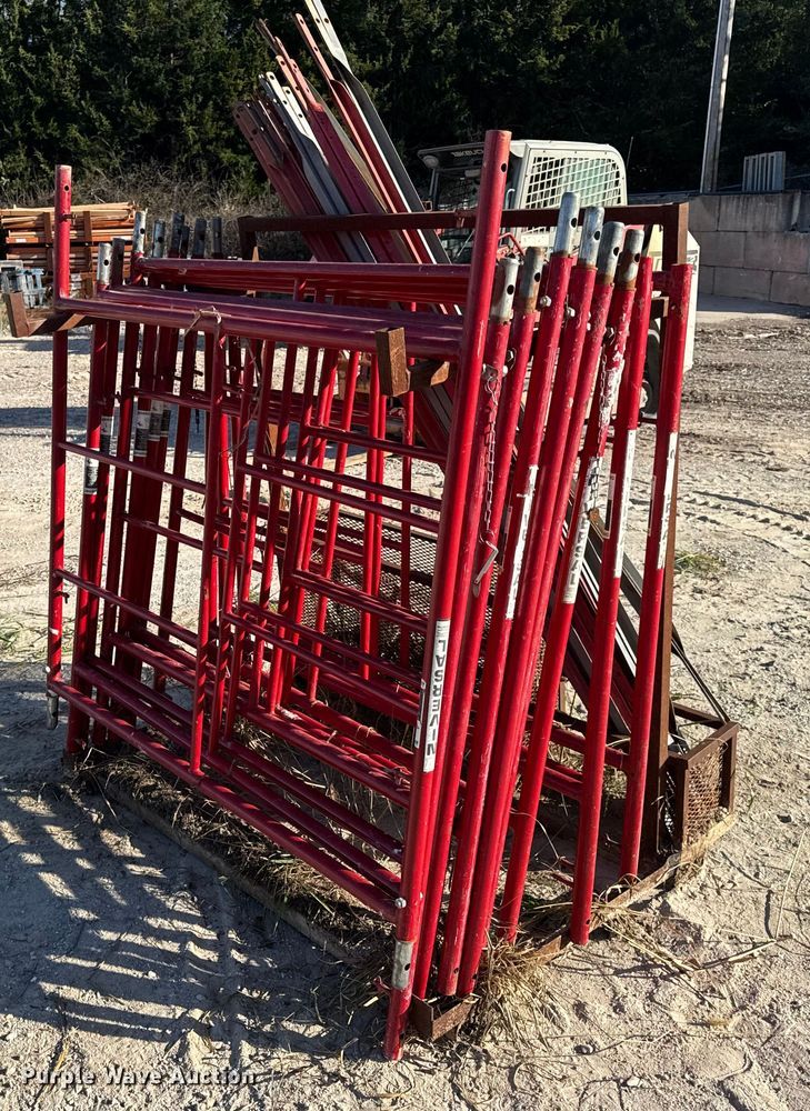 image for item DO2375 Universal Manufacturing scaffolding