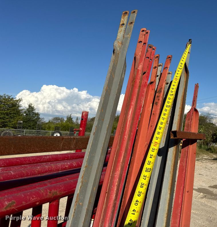 image for item DO2375 Universal Manufacturing scaffolding