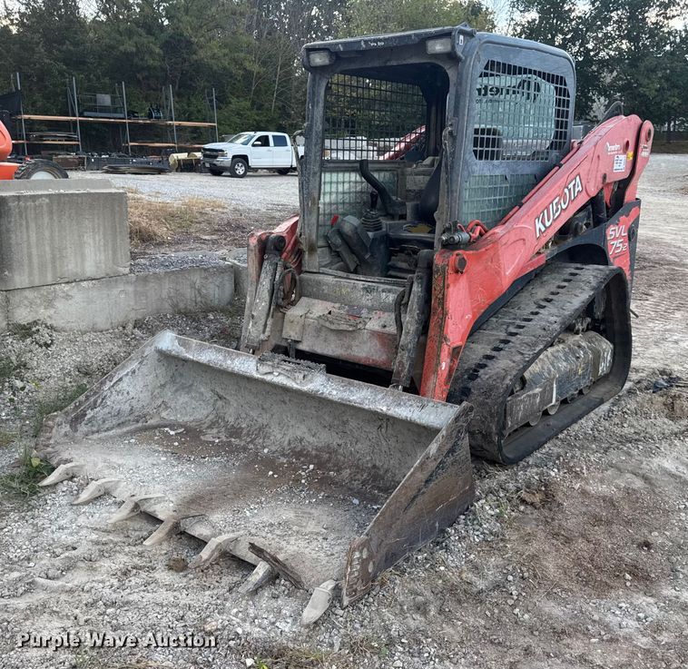 image for item DO2376 2016 Kubota SVL75-2 tracked skid steer loader