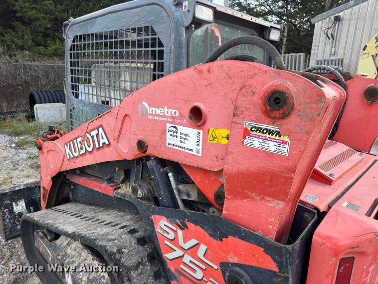 image for item DO2376 2016 Kubota SVL75-2 tracked skid steer loader
