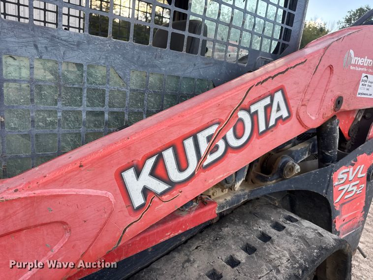 image for item DO2376 2016 Kubota SVL75-2 tracked skid steer loader