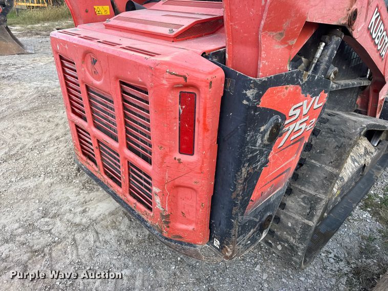 image for item DO2376 2016 Kubota SVL75-2 tracked skid steer loader