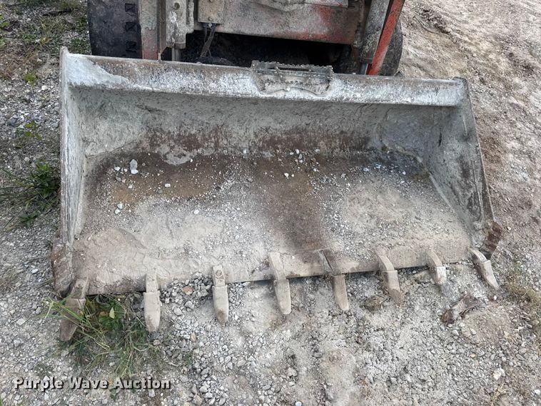 image for item DO2376 2016 Kubota SVL75-2 tracked skid steer loader