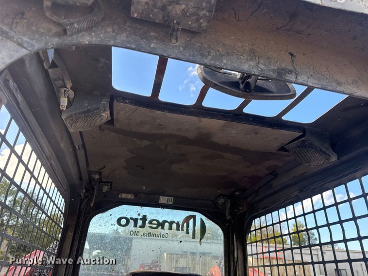 image for item DO2376 2016 Kubota SVL75-2 tracked skid steer loader