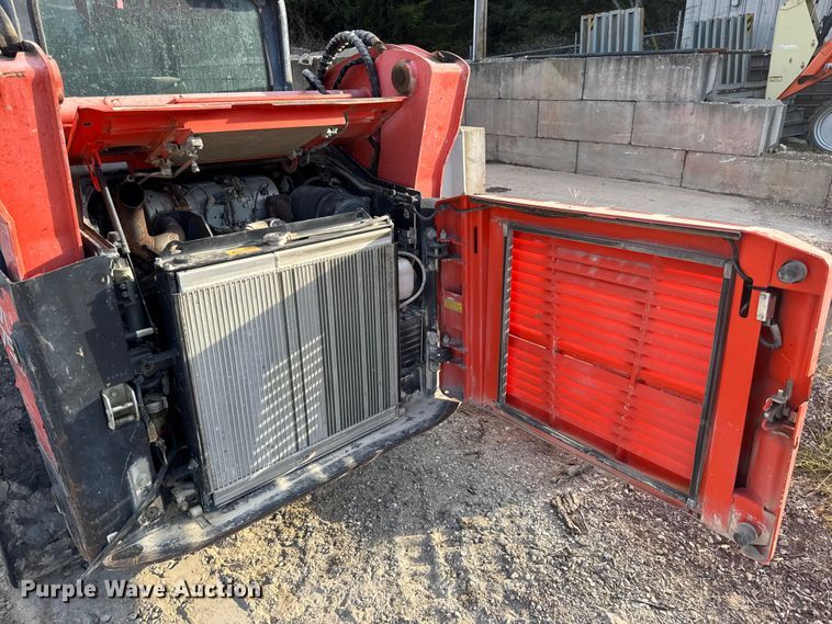 image for item DO2376 2016 Kubota SVL75-2 tracked skid steer loader