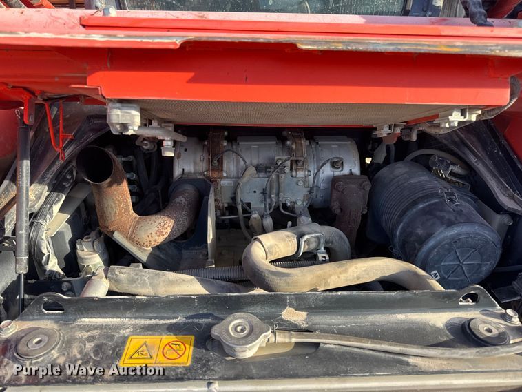 image for item DO2376 2016 Kubota SVL75-2 tracked skid steer loader