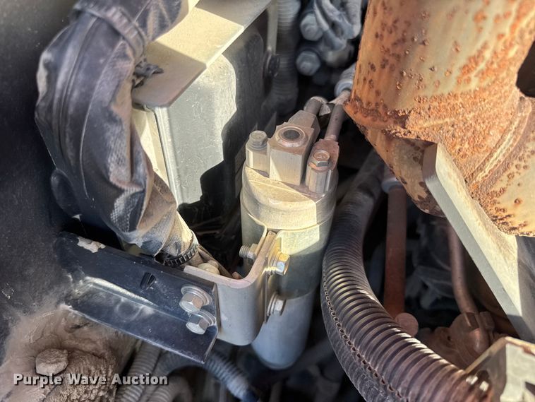 image for item DO2376 2016 Kubota SVL75-2 tracked skid steer loader