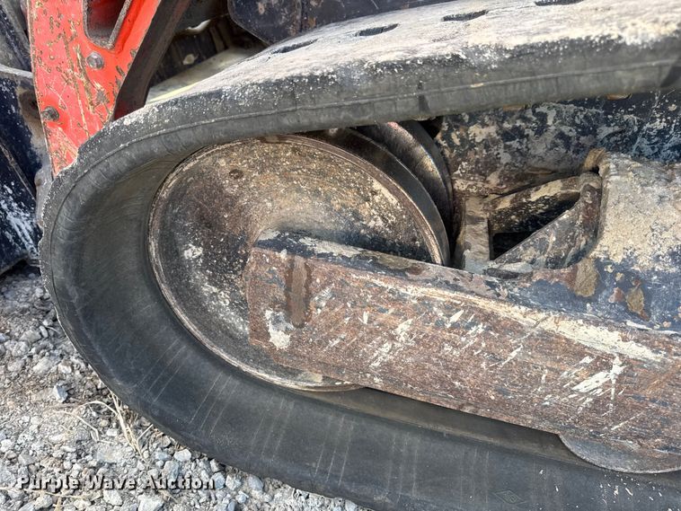 image for item DO2376 2016 Kubota SVL75-2 tracked skid steer loader