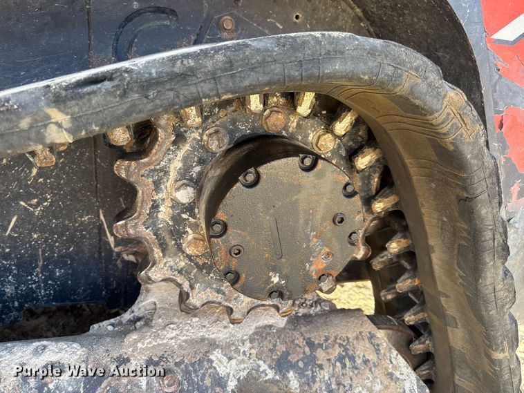 image for item DO2376 2016 Kubota SVL75-2 tracked skid steer loader