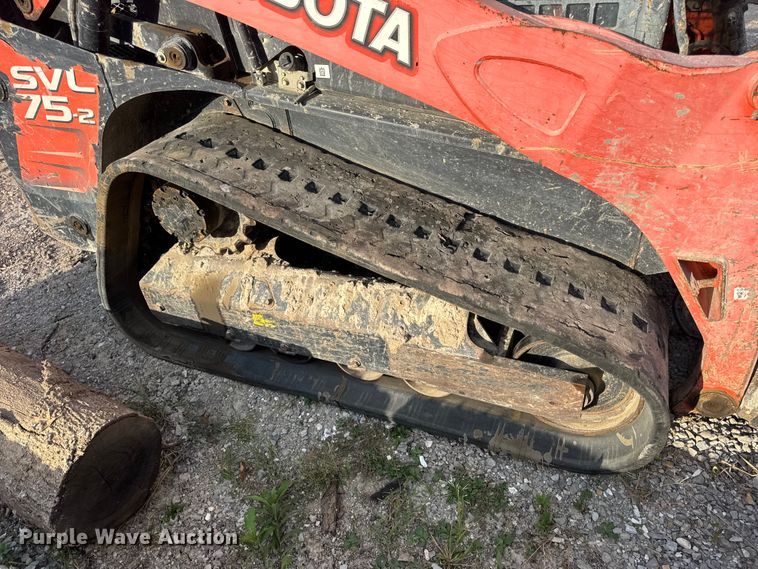 image for item DO2376 2016 Kubota SVL75-2 tracked skid steer loader