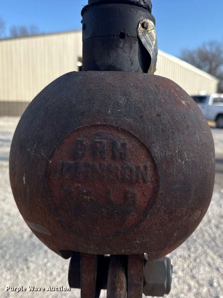 image for item DQ4199 Grove IND-24 crane