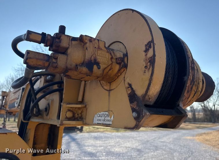 image for item DQ4199 Grove IND-24 crane