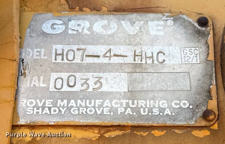 image for item DQ4199 Grove IND-24 crane