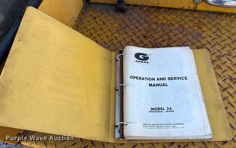 image for item DQ4199 Grove IND-24 crane