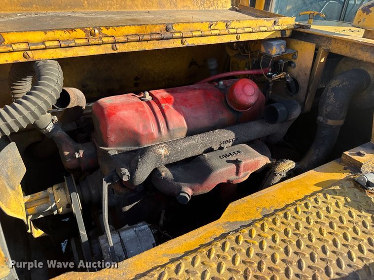 image for item DQ4199 Grove IND-24 crane