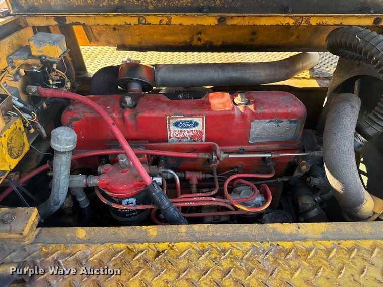 image for item DQ4199 Grove IND-24 crane