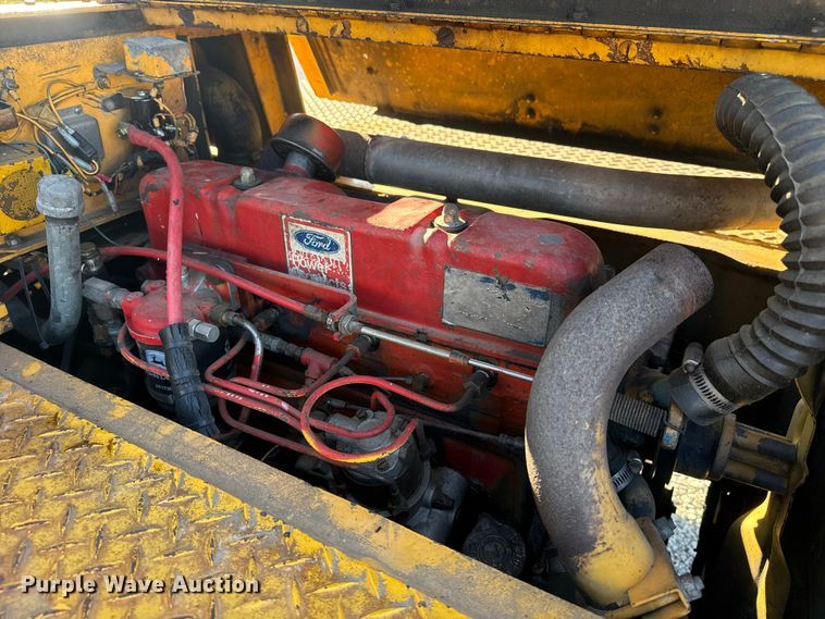 image for item DQ4199 Grove IND-24 crane