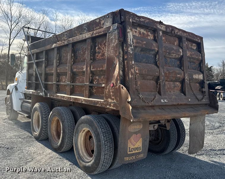 image for item DQ4206 2001 Sterling L-Line dump truck