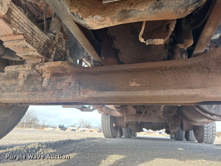 image for item DQ4206 2001 Sterling L-Line dump truck