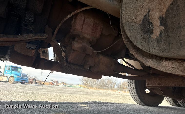 image for item DQ4206 2001 Sterling L-Line dump truck