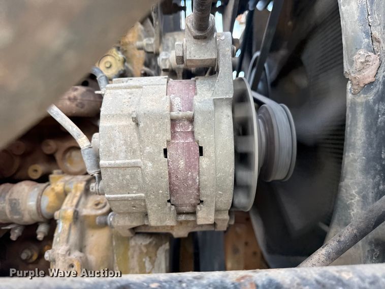 image for item DQ4206 2001 Sterling L-Line dump truck