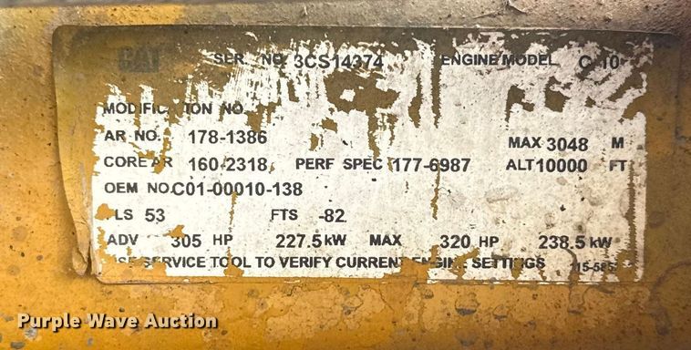 image for item DQ4206 2001 Sterling L-Line dump truck