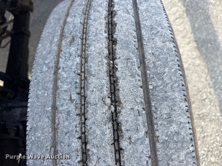 image for item DQ4206 2001 Sterling L-Line dump truck