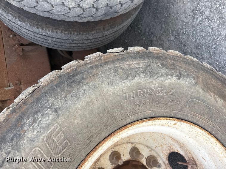 image for item DQ4206 2001 Sterling L-Line dump truck