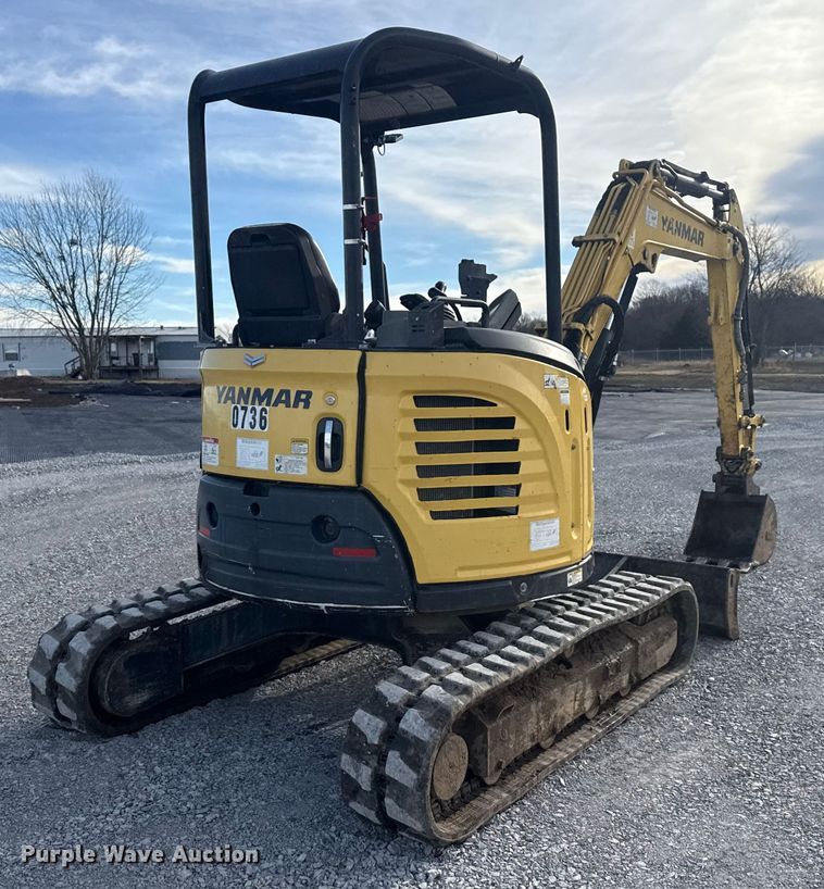 image for item DQ4207 Yanmar VIO35-6A mini excavator