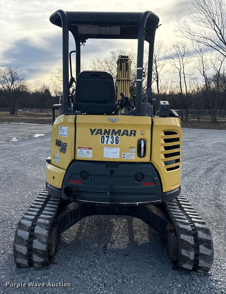 image for item DQ4207 Yanmar VIO35-6A mini excavator