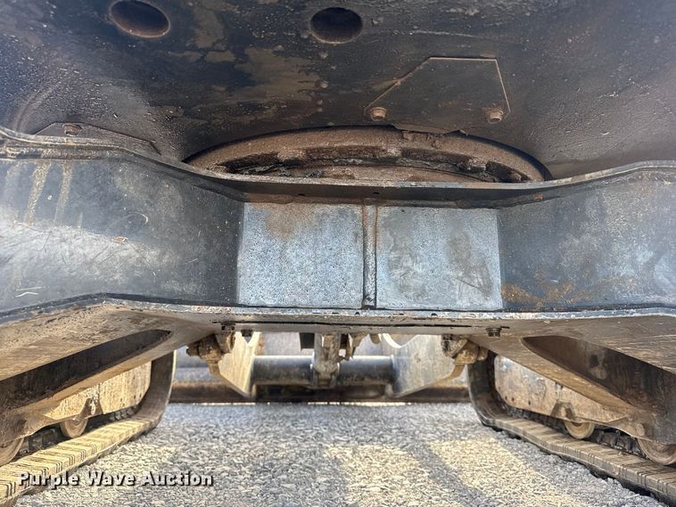 image for item DQ4207 Yanmar VIO35-6A mini excavator