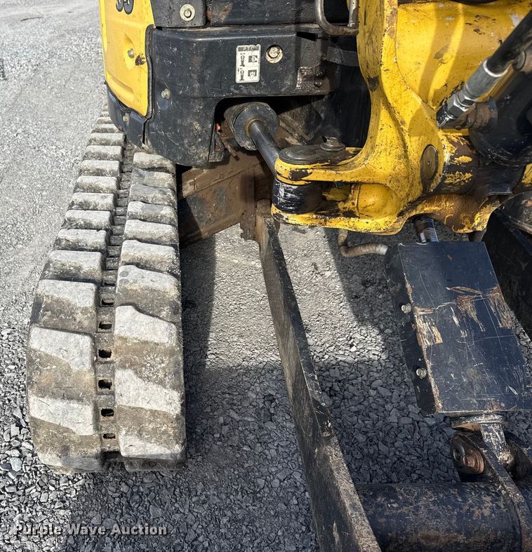 image for item DQ4207 Yanmar VIO35-6A mini excavator