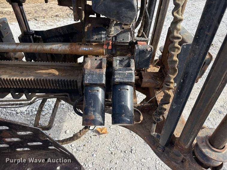 image for item DQ4209 2004 Ditch Witch JT1220 directional boring unit