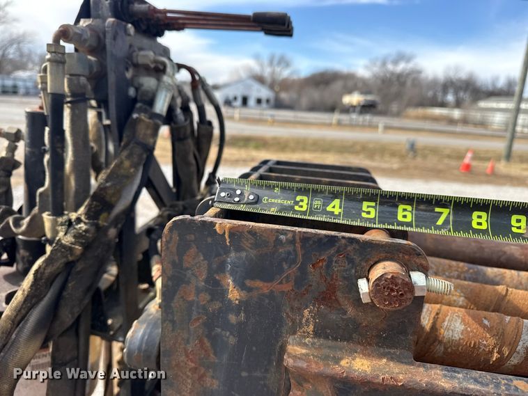 image for item DQ4209 2004 Ditch Witch JT1220 directional boring unit