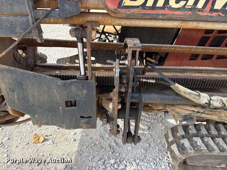 image for item DQ4209 2004 Ditch Witch JT1220 directional boring unit