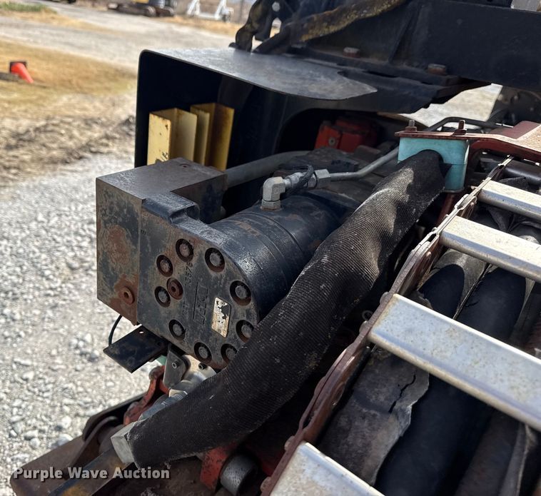 image for item DQ4209 2004 Ditch Witch JT1220 directional boring unit