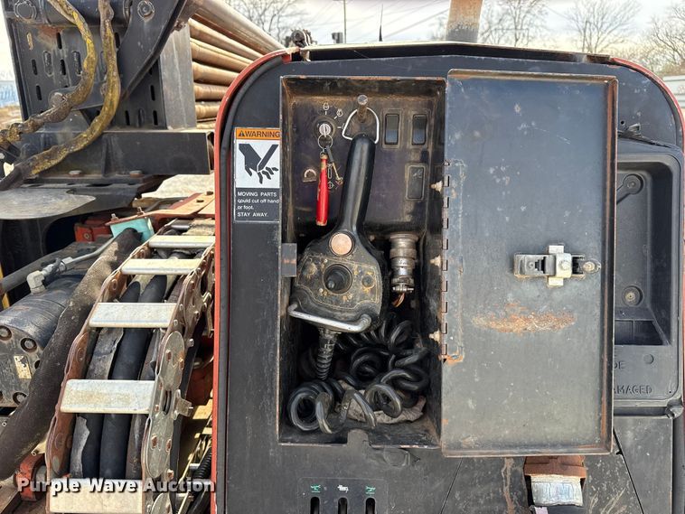 image for item DQ4209 2004 Ditch Witch JT1220 directional boring unit