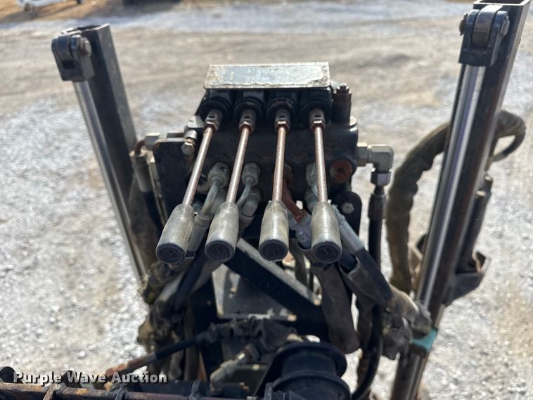 image for item DQ4209 2004 Ditch Witch JT1220 directional boring unit