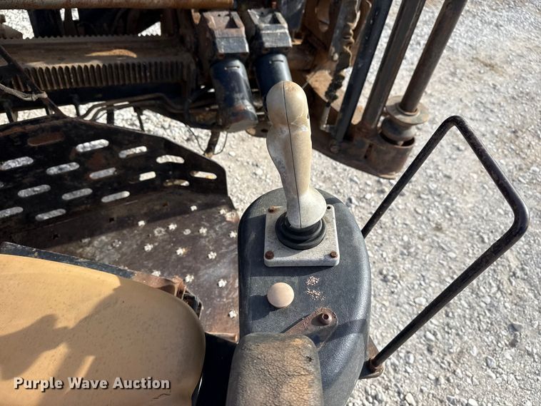 image for item DQ4209 2004 Ditch Witch JT1220 directional boring unit