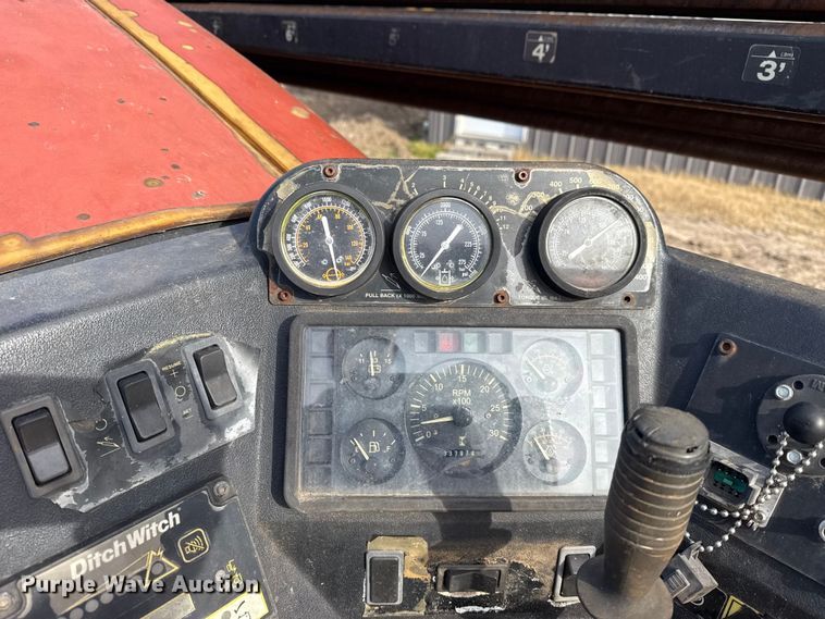 image for item DQ4209 2004 Ditch Witch JT1220 directional boring unit