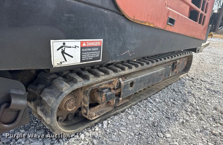 image for item DQ4209 2004 Ditch Witch JT1220 directional boring unit