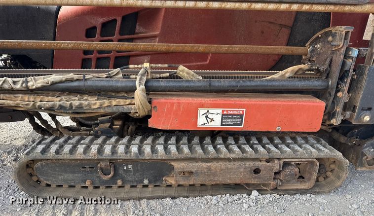 image for item DQ4209 2004 Ditch Witch JT1220 directional boring unit