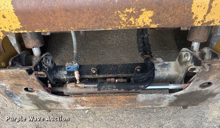 image for item DQ4223 2019 Caterpillar 299D2 tracked skid steer loader