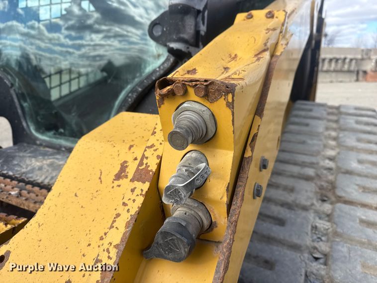 image for item DQ4223 2019 Caterpillar 299D2 tracked skid steer loader